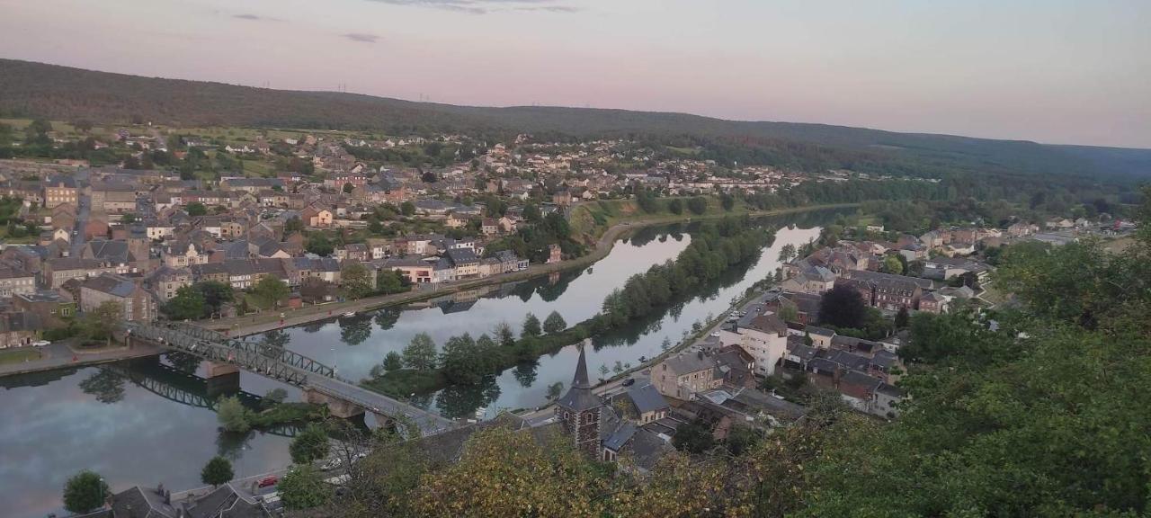 Camp Paradis Vireux-Molhain Kültér fotó