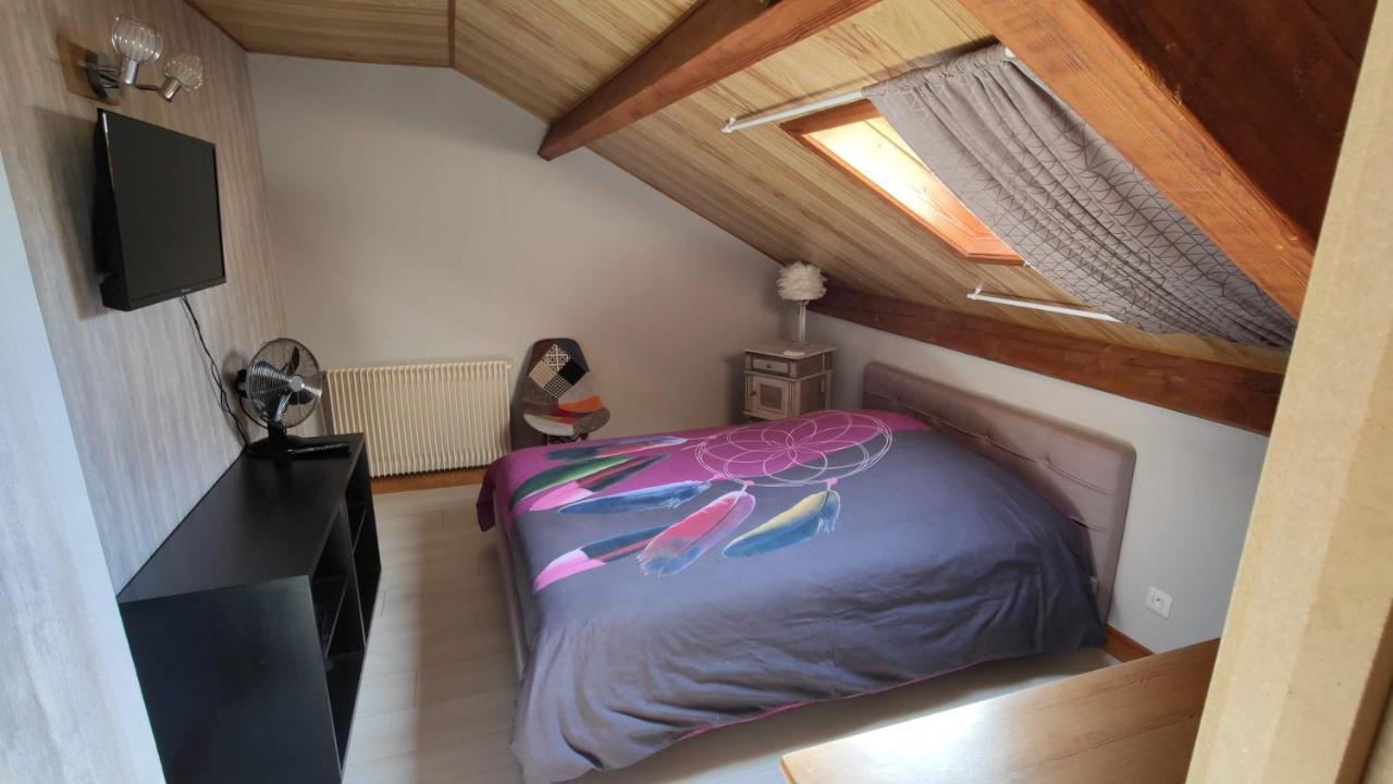 Camp Paradis Vireux-Molhain Kültér fotó