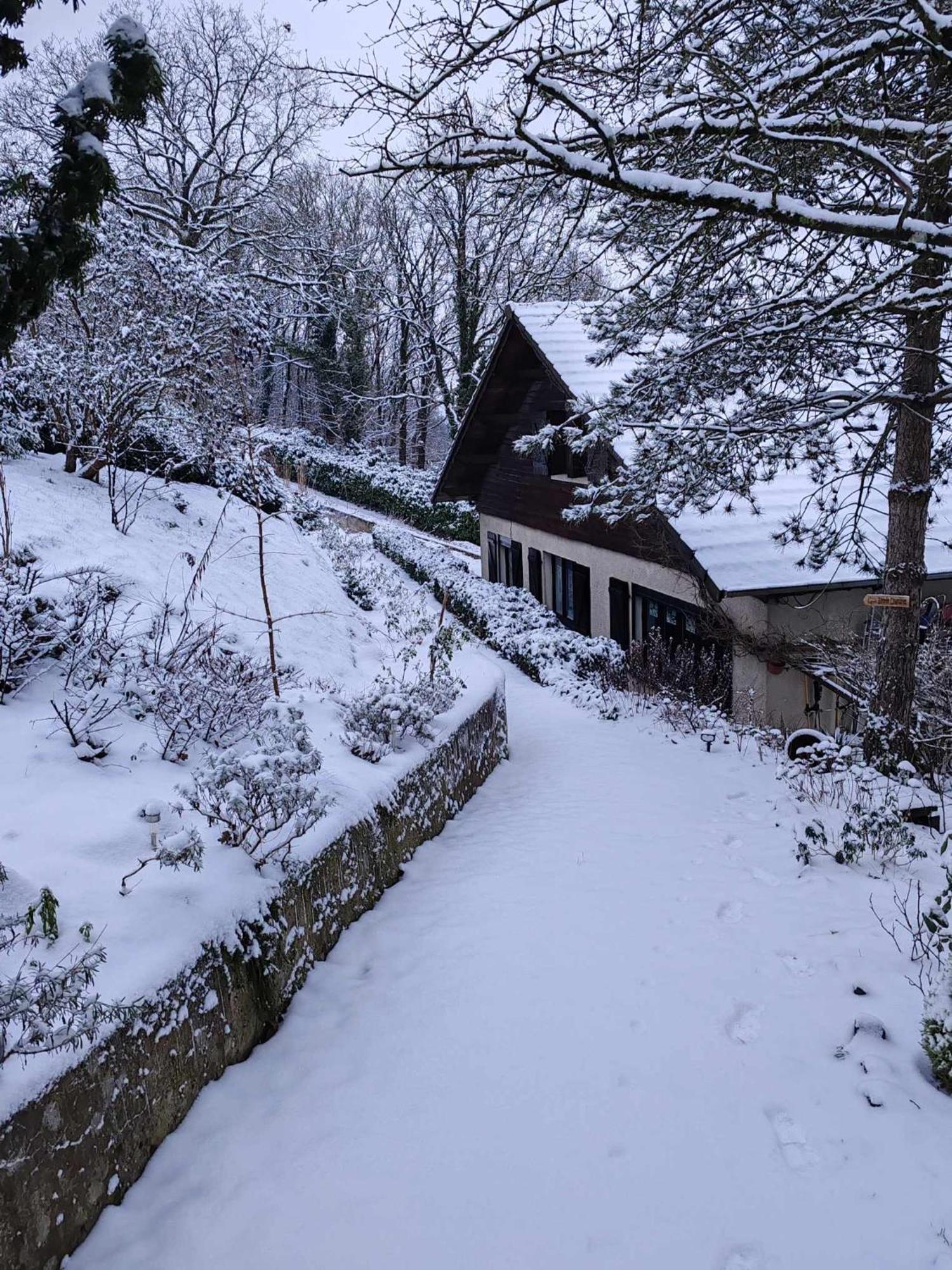 Camp Paradis Vireux-Molhain Kültér fotó
